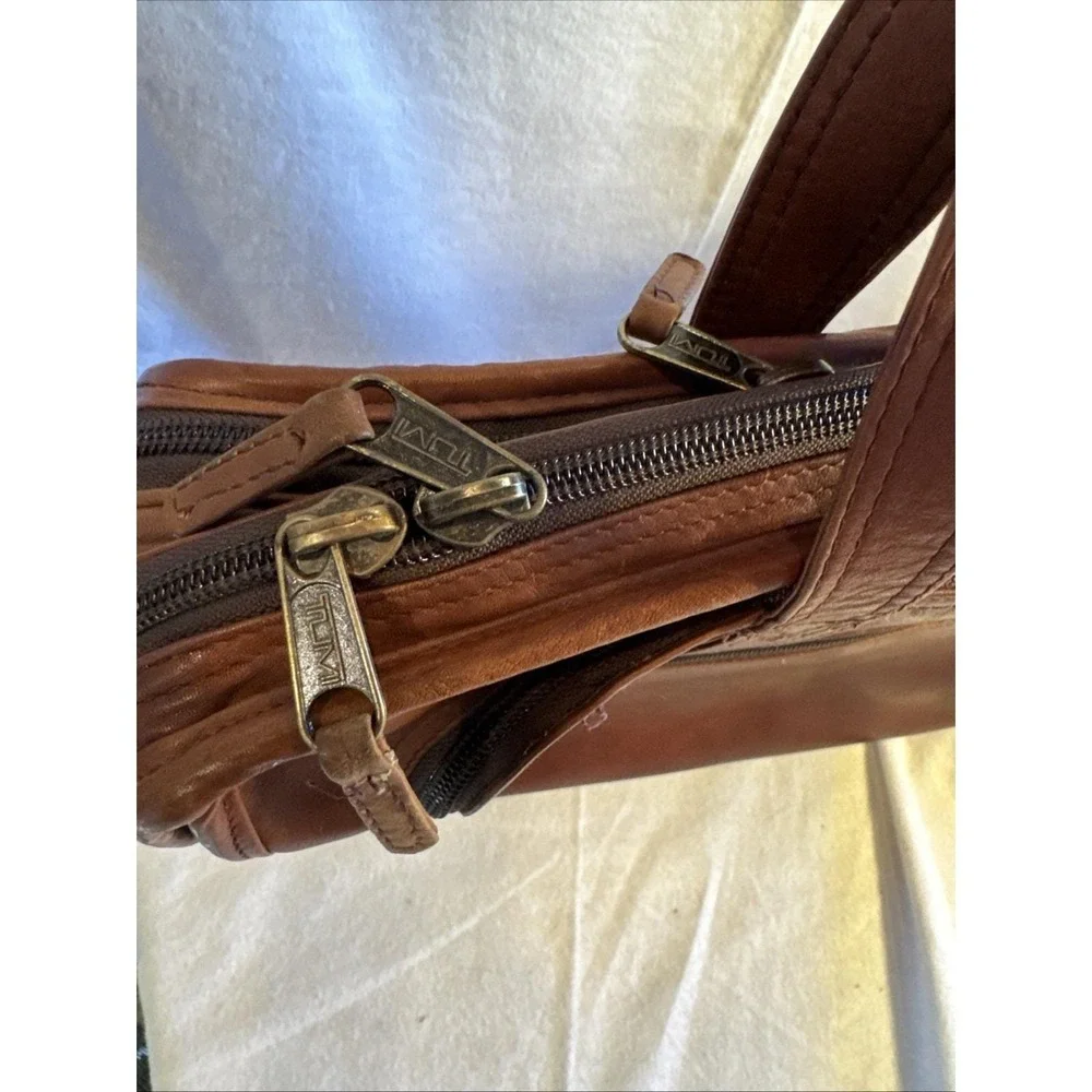 Vintage TUMI Brown Leather 17